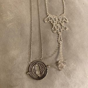 4/$10 Unique Necklace & Rhinestone Foot Bling